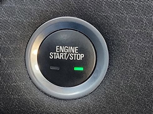 Used 2023 Chevrolet Malibu LT image 17