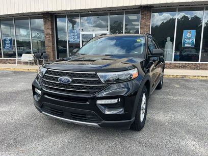 Certified 2023 Ford Explorer XLT w/ Equipment Group 202A