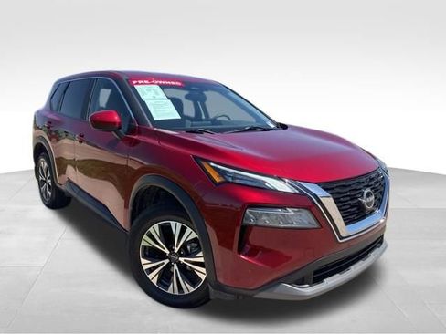 Used 2023 Nissan Rogue SV FWD image 2