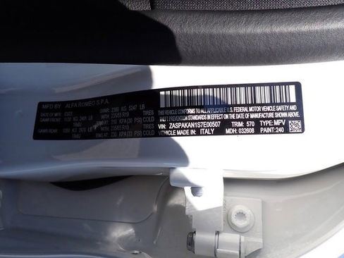 New 2025 Alfa Romeo Stelvio Sprint image 20