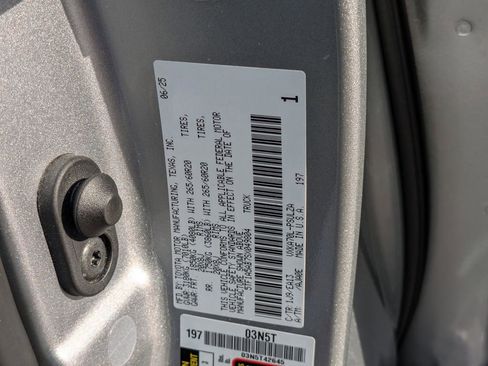 Used 2025 Toyota Tundra Limited w/ Power Package RWD image 37