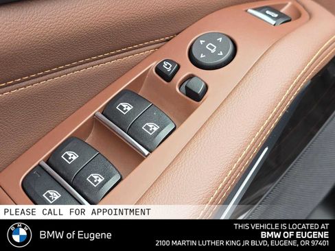 Used 2019 BMW X5 xDrive40i w/ Premium Package 2 AWD/4WD image 24