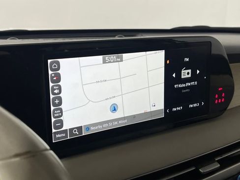 Used 2024 Hyundai Palisade Limited image 17