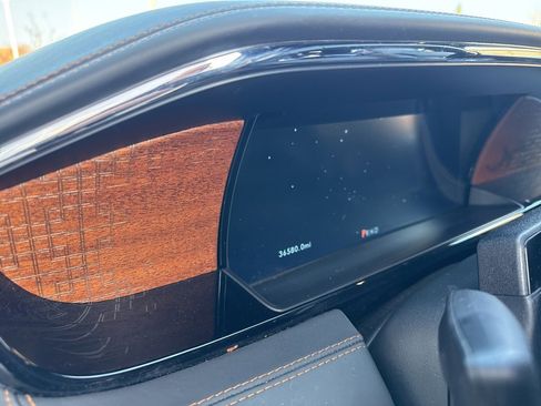 Used 2023 Lincoln Navigator Black Label image 10