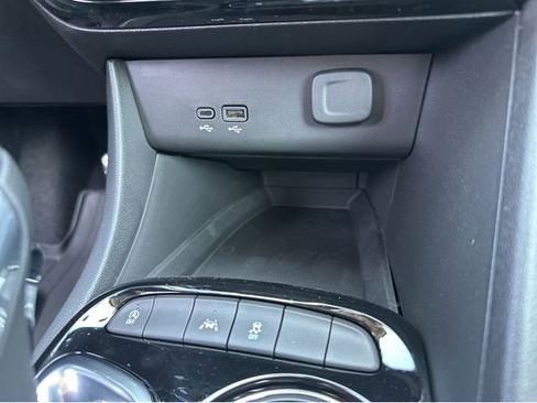 New 2026 Buick Encore GX Sport Touring w/ Comfort Package FWD image 21