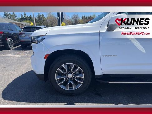 Used 2023 Chevrolet Tahoe LT w/ Luxury Package AWD/4WD image 13