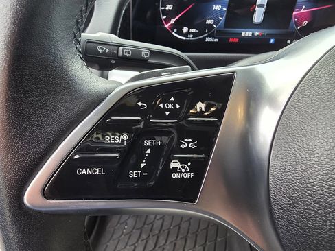 Certified 2024 Mercedes-Benz GLB 250 4MATIC image 29