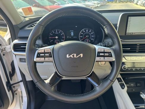 Certified 2022 Kia Telluride EX w/ Towing Package image 31