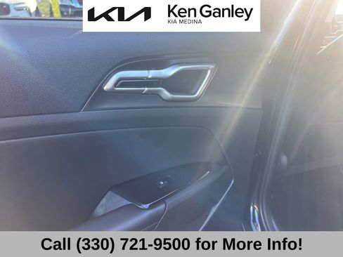 Certified 2023 Kia Sportage EX image 49