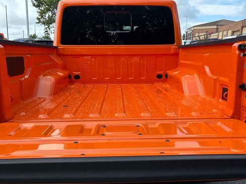 New 2025 Jeep Gladiator Sport image 33
