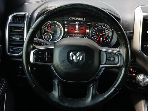 Used 2019 RAM 1500 Laramie AWD/4WD image 21