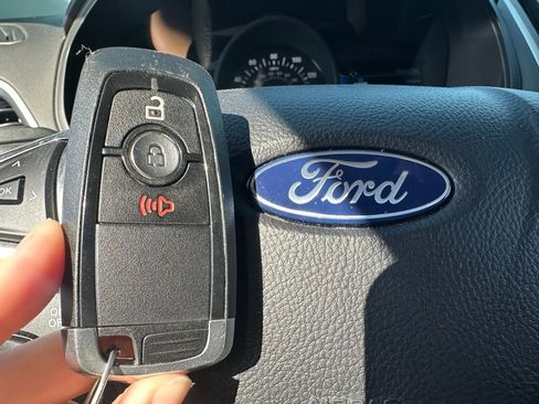 Used 2024 Ford Edge SEL image 50