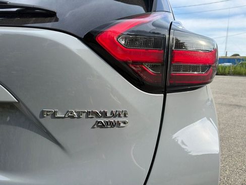 Used 2024 Nissan Murano Platinum w/ Cargo Package AWD/4WD image 11