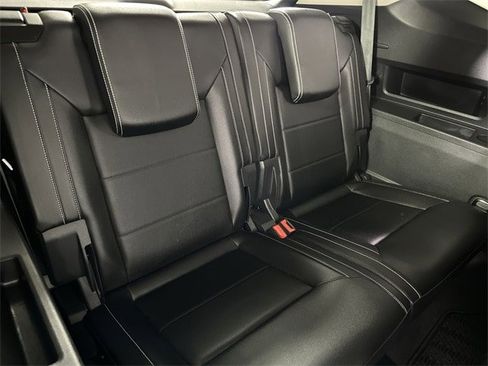 Used 2022 Volkswagen Atlas SE image 28