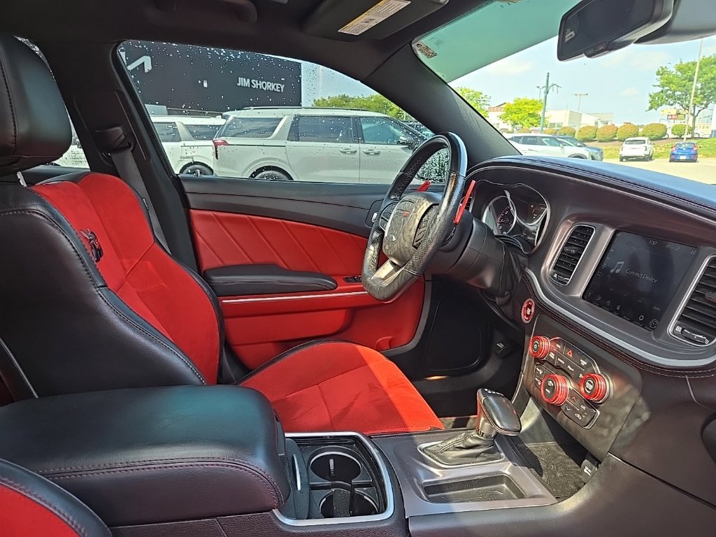 Used 2022 Dodge Charger Scat Pack w/ Dynamics Package RWD image 36