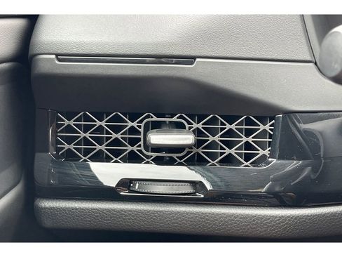 Certified 2025 Honda Accord EX-L image 27
