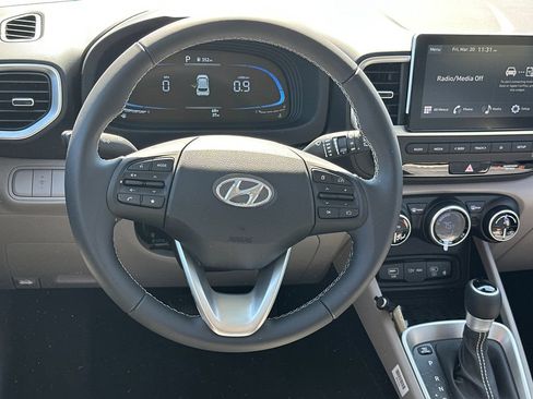 New 2026 Hyundai Venue SEL FWD image 24