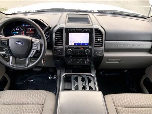 Used 2020 Ford F250 XLT w/ XLT Value Package image 13