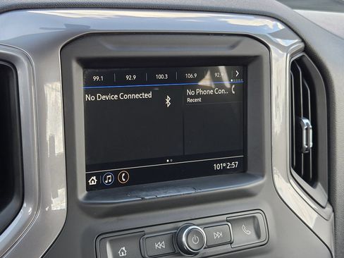 Used 2019 GMC Sierra 1500 2WD Crew Cab image 18