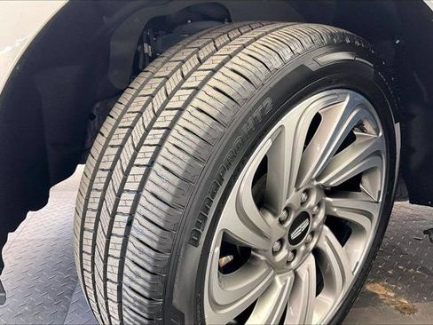 Used 2022 Lincoln Navigator Reserve AWD/4WD image 32