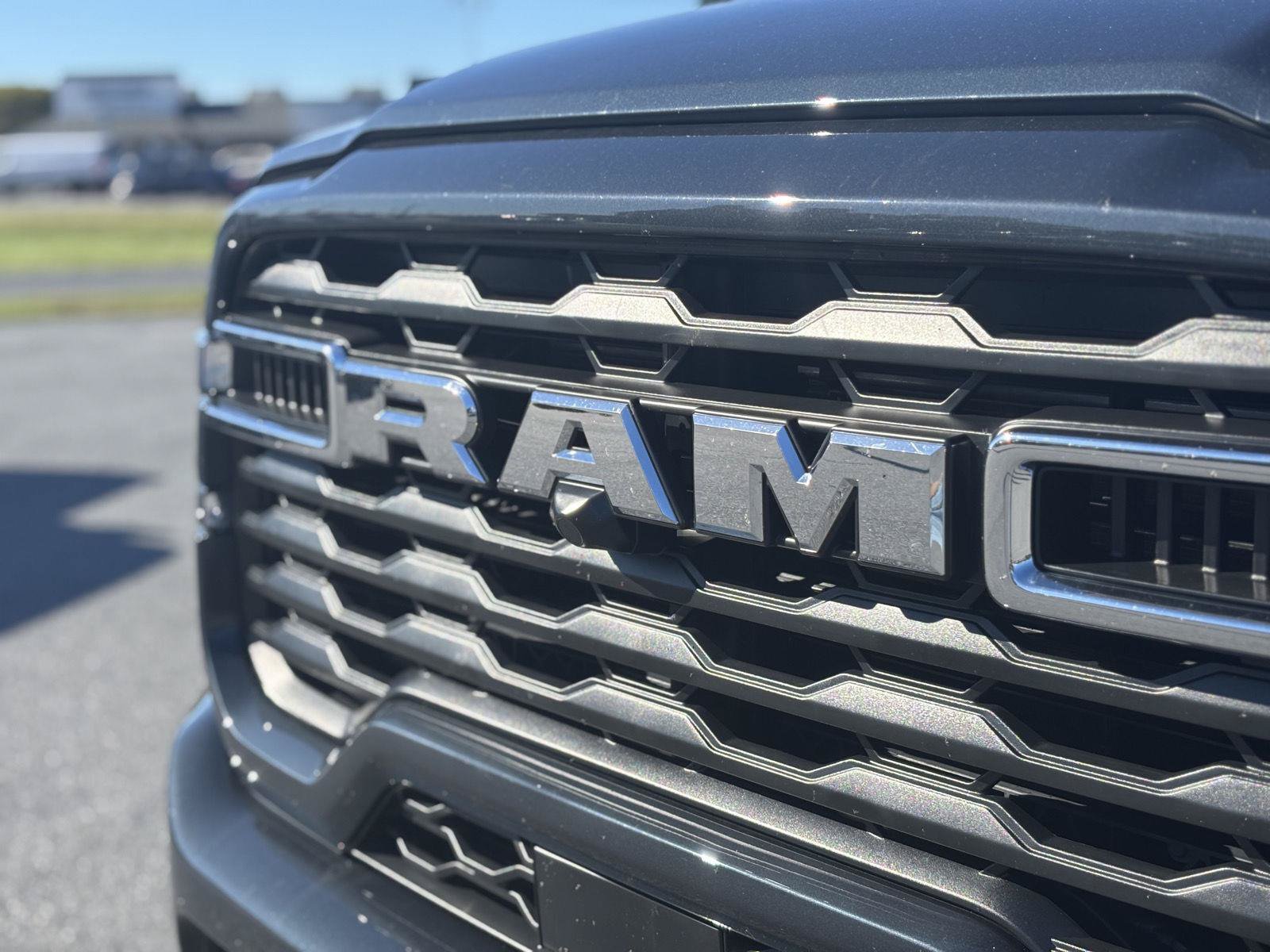 Used 2025 RAM 2500 Big Horn AWD/4WD image 6