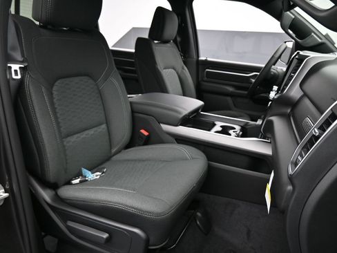 Used 2025 RAM 1500 Big Horn image 40