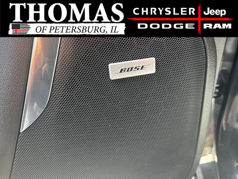 Used 2021 Chevrolet Tahoe Premier AWD/4WD image 11