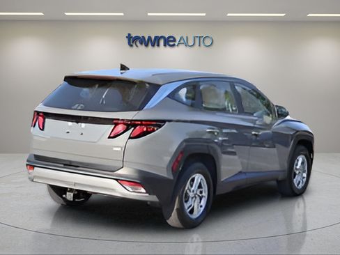 Used 2026 Hyundai Tucson SE AWD/4WD image 5