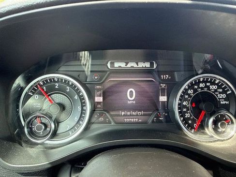 Used 2022 RAM 1500 Big Horn RWD image 8