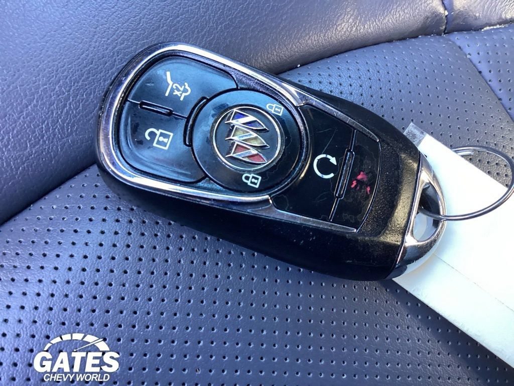 Used 2023 Buick Enclave Essence w/ Experience Buick Package AWD/4WD image 29