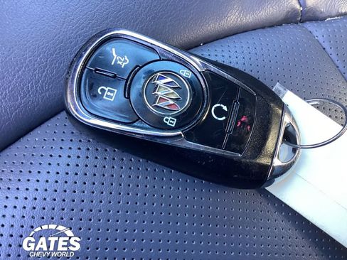 Used 2023 Buick Enclave Essence w/ Experience Buick Package AWD/4WD image 29