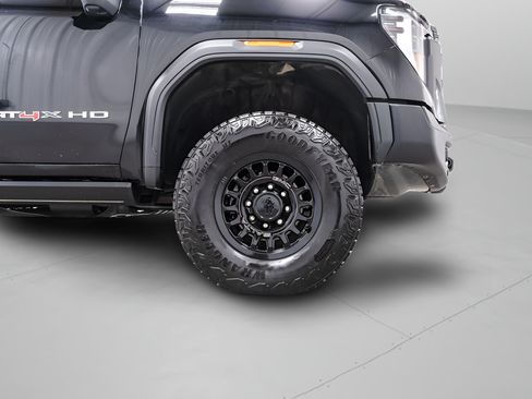 Used 2025 GMC Sierra 2500 AT4X w/ AT4X AEV Edition AWD/4WD image 7