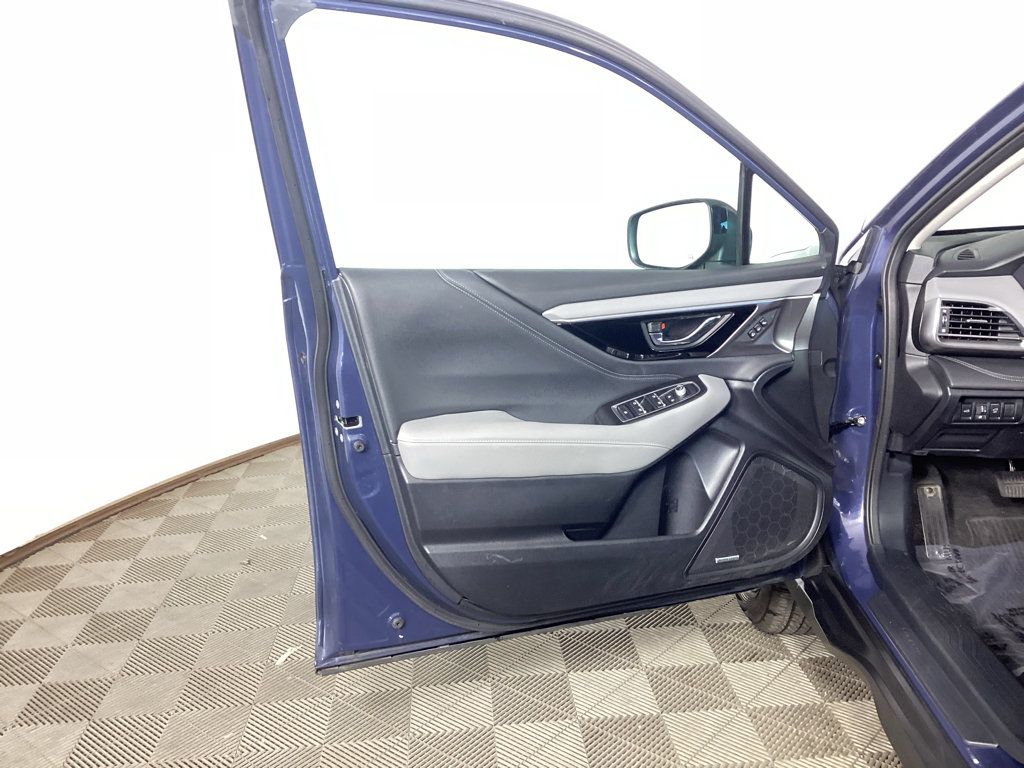 Used 2024 Subaru Outback Limited AWD/4WD image 15