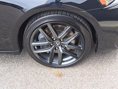 Used 2019 Lexus IS 300 AWD w/ Navigation Package image 8