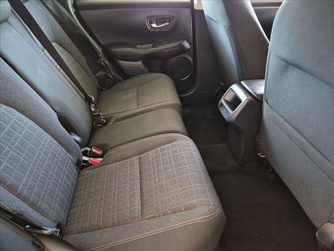 Used 2025 Honda HR-V LX image 18