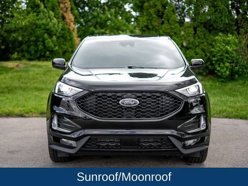Used 2024 Ford Edge ST-Line w/ Class II Trailer Tow Package AWD/4WD image 2