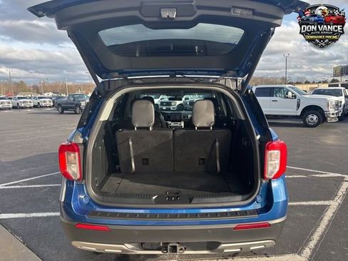 Used 2023 Ford Explorer XLT w/ Equipment Group 202A AWD/4WD image 37
