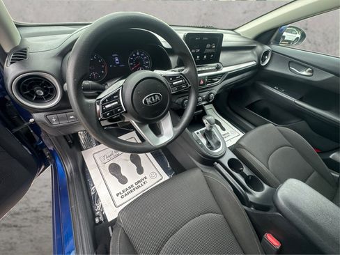 Used 2020 Kia Forte LXS FWD image 31