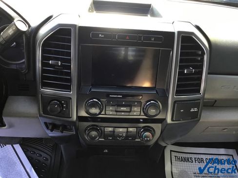 Used 2020 Ford F250 XLT w/ XLT Value Package AWD/4WD image 50