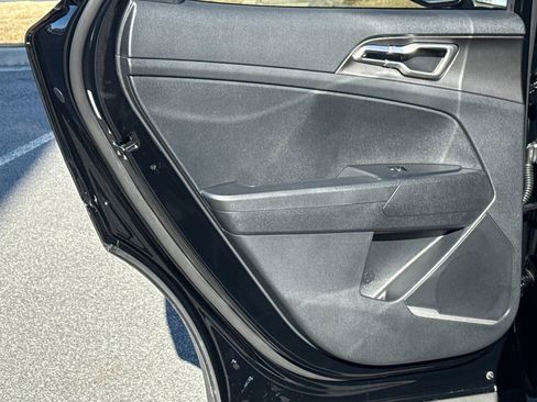 New 2026 Kia Sportage LX image 21