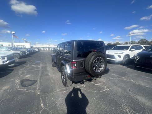 Used 2021 Jeep Wrangler Unlimited Sport image 3