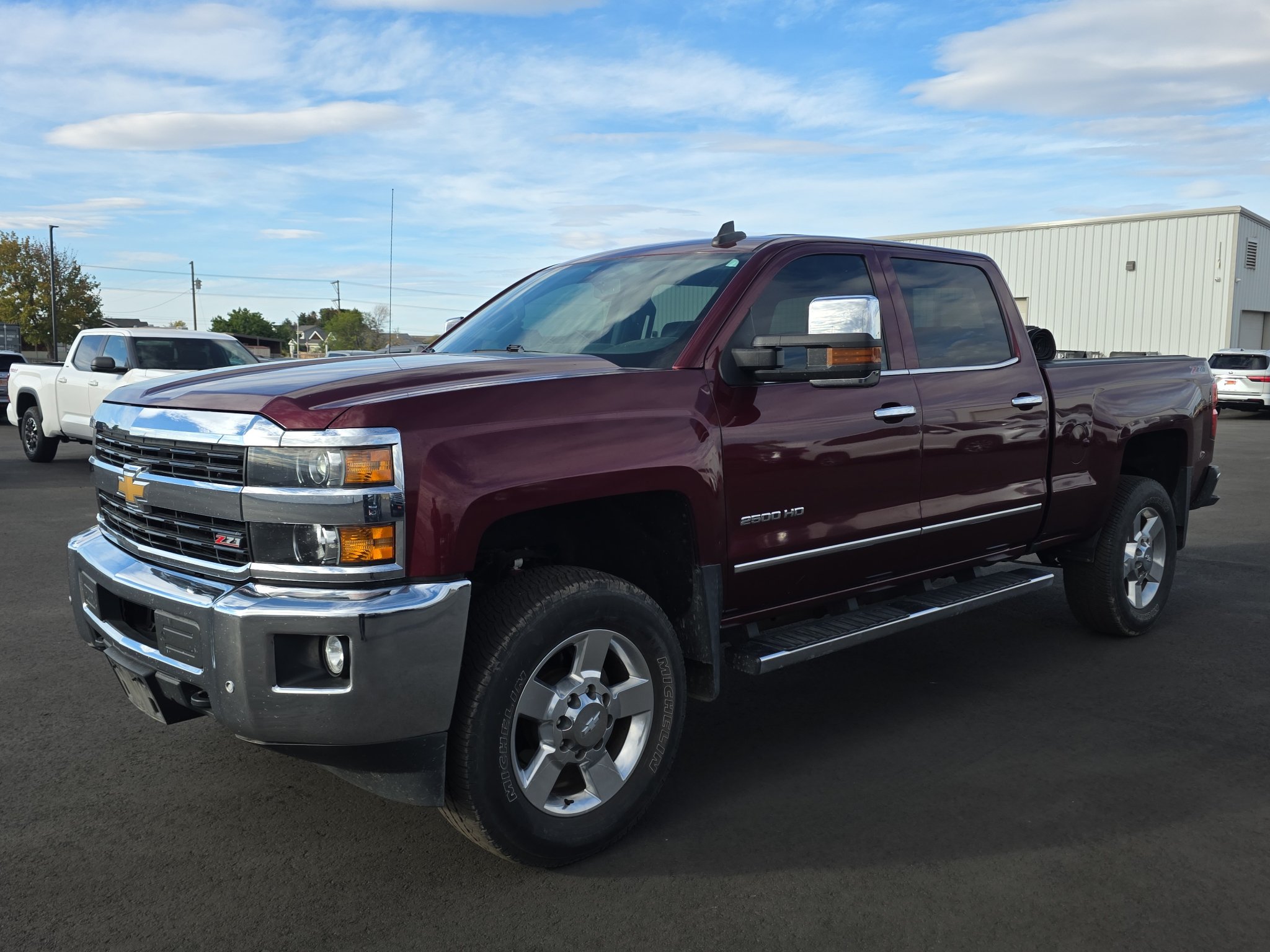 Used 2017 Chevrolet Silverado 2500 LTZ w/ Vortec Plus Package AWD/4WD image 3