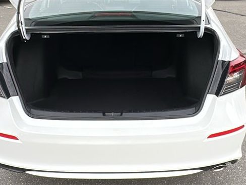 Used 2025 Honda Civic Sport image 24