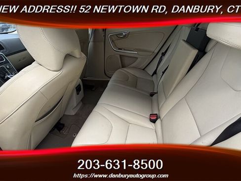 Used 2015 Volvo V60 T5 Premier AWD/4WD image 25