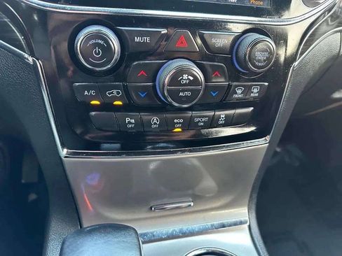 Used 2019 Jeep Grand Cherokee Limited image 50