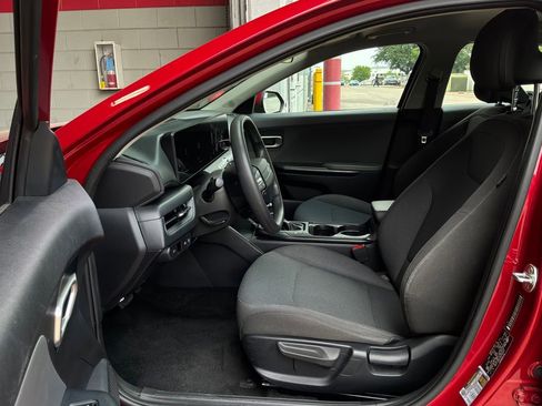 Used 2025 Kia K4 FWD image 10