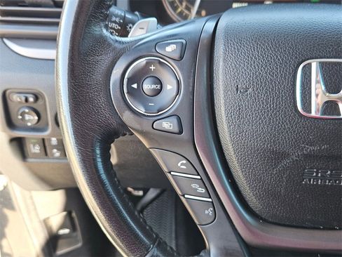 Used 2021 Honda Ridgeline RTL image 17