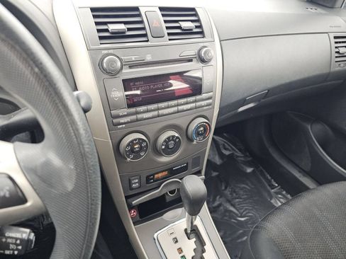Used 2011 Toyota Corolla S FWD image 30