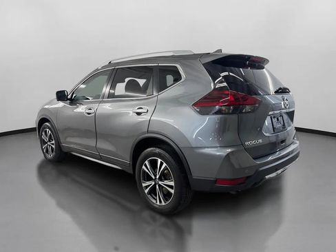 Used 2020 Nissan Rogue SV w/ Premium Package AWD/4WD image 7