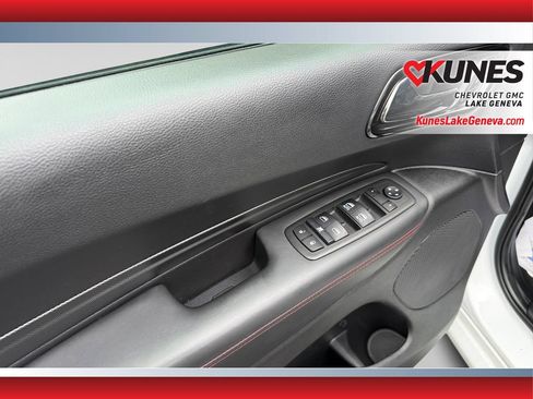 Used 2025 Dodge Durango R/T AWD/4WD image 17
